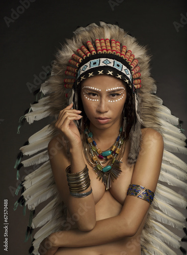 Naklejka na drzwi Native American Indian Headdress and Face Paint