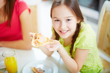 Poster - Eating pizza