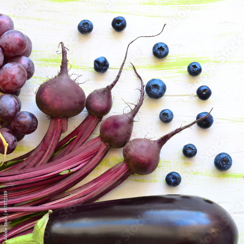 Tapeta ścienna Fioletowe warzywa i owoce