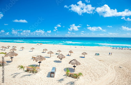 Obraz na płótnie canvas Panorama plaży Cancun, Meksyk