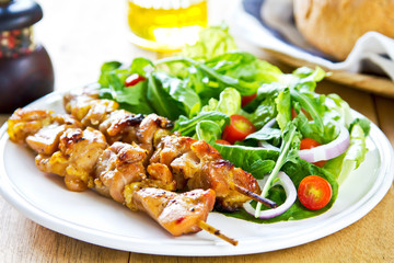 Wall Mural - Grilled chicken skewer with salad