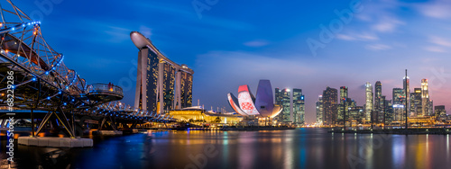 Plakat na papierze fotorealistycznym Singapur miasto nocą