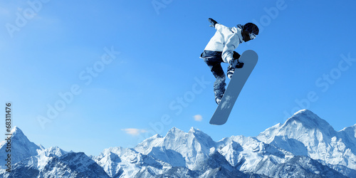 Board z aluminiowym obramowaniem Sport na snowboardzie