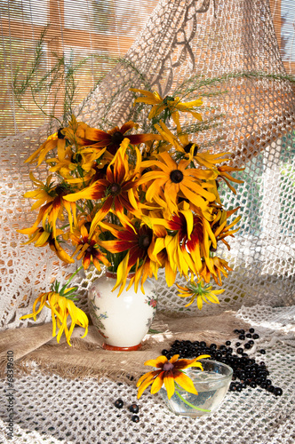 Naklejka - mata magnetyczna na lodówkę still life bouquet of hemerocallis