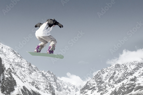 Board z aluminiowym obramowaniem Sport na snowboardzie