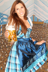 Poster - Frau im Dirndl