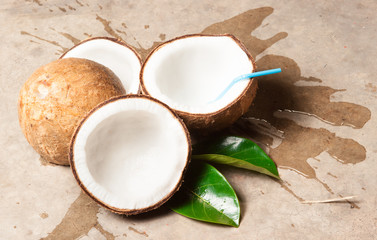 Poster - Coconut with straw isolated on white