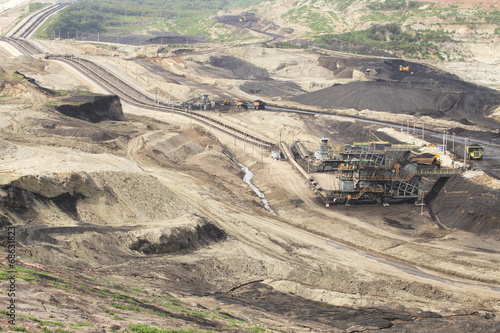 Fényképezés Mining industry taking stones to produce electricity.