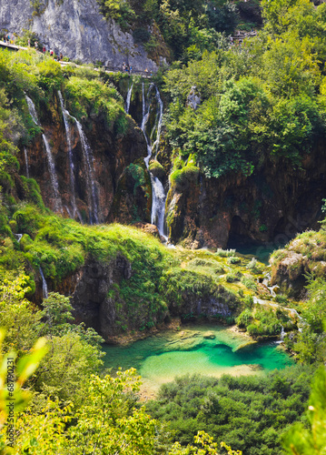 Plakat na papierze fotorealistycznym Jeziora Plitwickie w Chorwacji