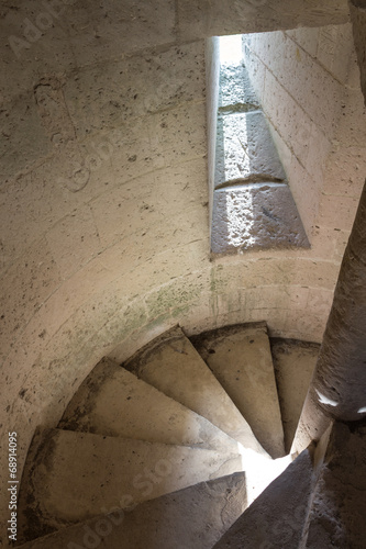 Fototapeta na wymiar Escalier en pierre