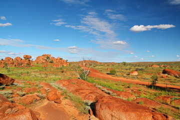 karlu karlu - devils marbles in outback australia