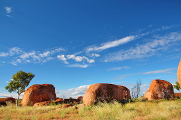 Wall Mural - Karlu Karlu - Devils Marbles in outback Australia