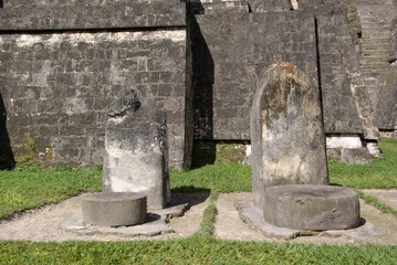 Fototapete - Ruines maya au Guatemala