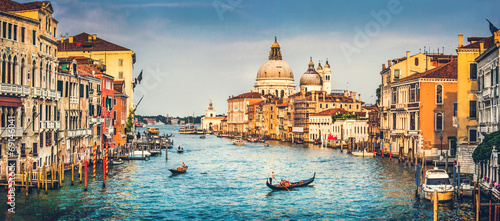 Nowoczesny obraz na płótnie Grand Canal and Santa Maria della Salute at sunset, Venice