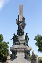 Wall Mural - Statue in the Parc de la Ciutadella