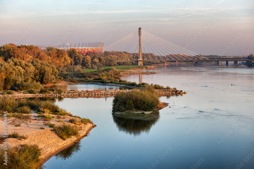 Vistula River in Warsaw - obrazy, fototapety, plakaty 