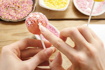 Poster - Decorating a cake pops