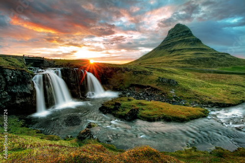 Plakat na papierze fotorealistycznym Islandia