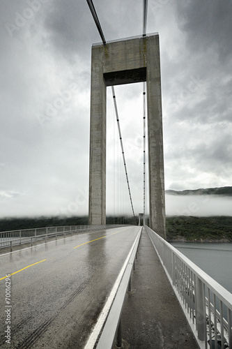 Dekoracja na wymiar  norwegia-most-krajobraz-wiejski