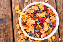 Cornflakes And Different Berries