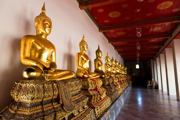 Wall Mural - buddha sculptures