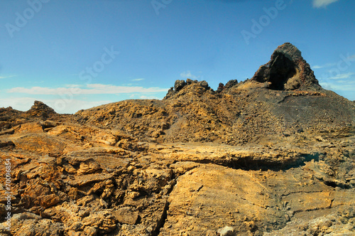 lanzarote-wyspy-kanaryjskie-hiszpania-krajobraz-wulkaniczny