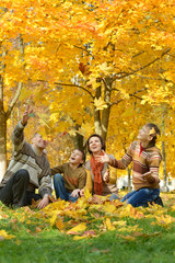 Canvas Print - smiling family relaxing