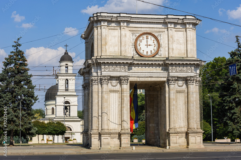 Obraz na płótnie Triumphal Arch in Chisinau, Moldova w salonie