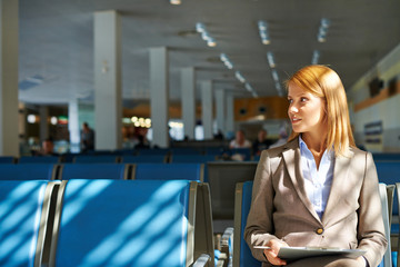 Canvas Print - Businesswoman in airport