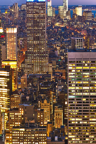 Plakat na papierze fotorealistycznym Widok na panoramę Manhattanu z budynku imperium w nocy