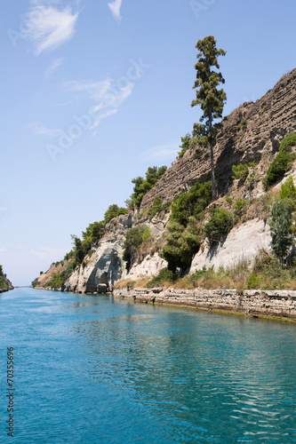 Fotografie, Obraz Kanal Passage von Korinth zwischen Griechenland u Peloponnese