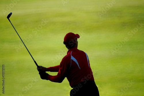 Obraz na płótnie canvas trzyczęściowy "tryptyk" Golfista
