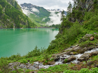  Der See Lago Alpe dei Cavalli in den Alpen