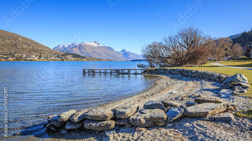 Obraz na płótnie canvas Plaża frankton, queenstown. 