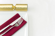 Christmas Place Setting With Gold Cracker