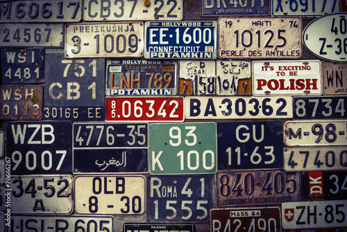 Naklejka - mata magnetyczna na lodówkę Group of license plates