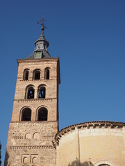 Wall Mural - Iglesia de San Andrés en Segovia