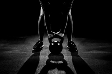 female kettle bell lift