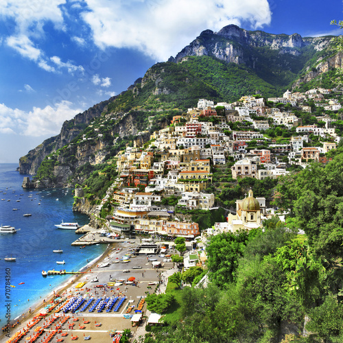 Tapeta ścienna Zapierające dech w piersiach widoki na wybrzeże amalfi we Włoszech - positano