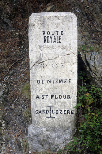 Fotografering milestone dating from the French monarchy