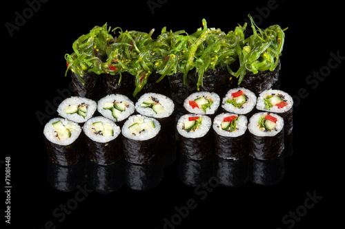 Naklejka samoprzylepna Rolka sushi