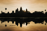 Fototapeta Krajobraz - Angkor Wat Sunrise