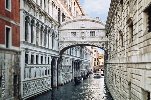 Obraz w ramie View of Bridge of Sighs in Venice, Italy
