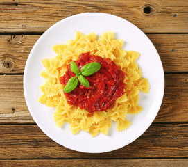 Poster - Pasta farfalle with tomato sauce