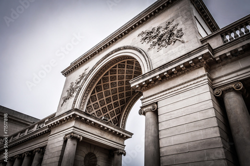 Photo  Columns in the courtyard of the Palace of the Legion of Honor