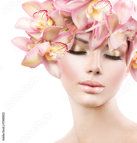 Naklejka - mata magnetyczna na lodówkę Fashion Beauty Model Girl with Orchid Flowers Hair