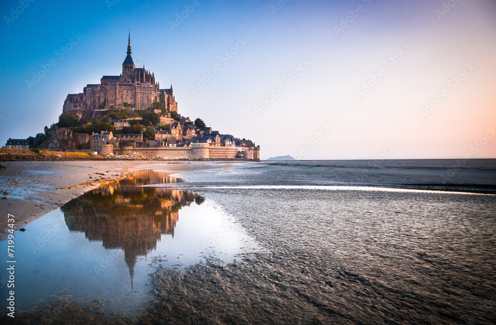 Le Mont Saint Michel - obrazy, fototapety, plakaty 