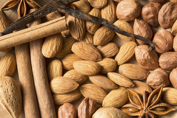 Wall Mural - Almonds and hazelnuts