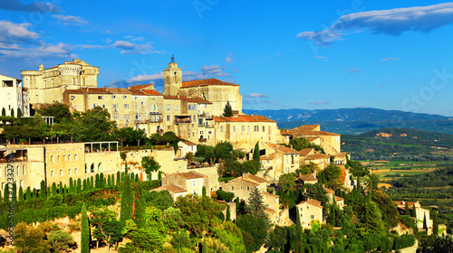 Tapeta ścienna Gordes - średniowieczna wioska w provence, francja
