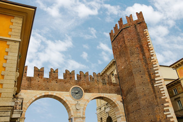 Wall Mural - Medieval city gate. Verona, Italy